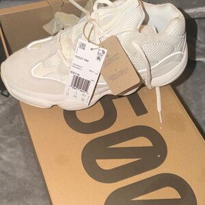 Yeezy Kids Off-White Sneakers